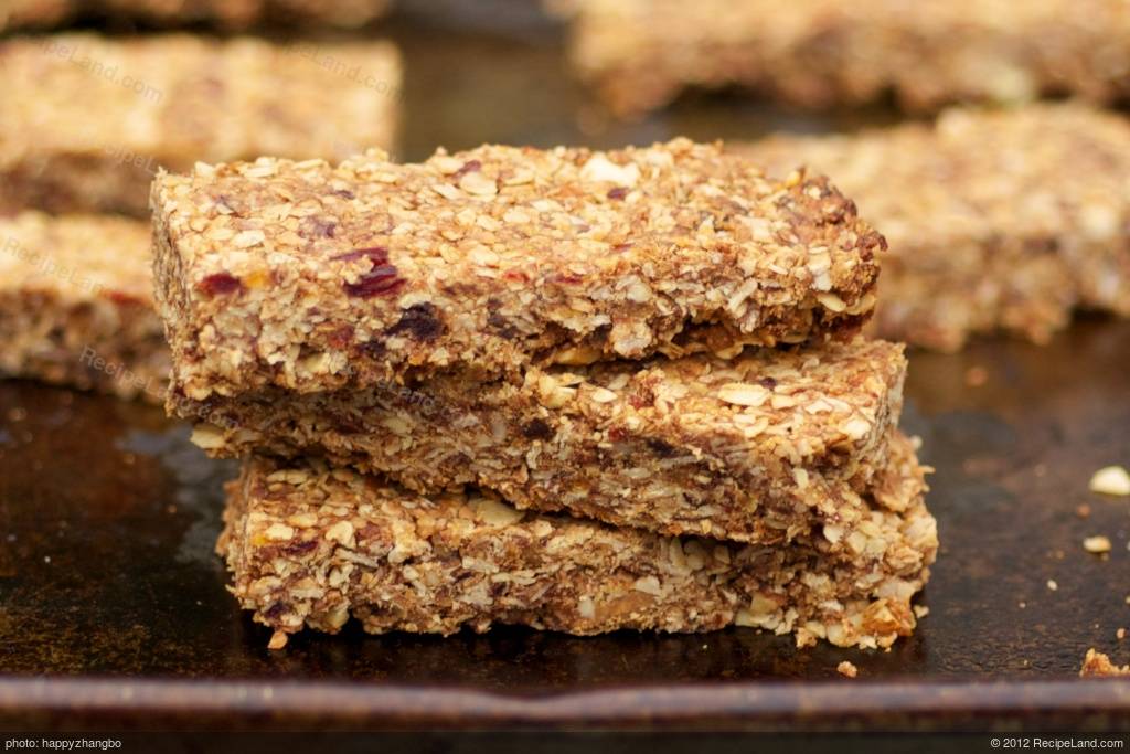 Almond, Peanut Butter and Dried Fruits Granola Bars Recipe