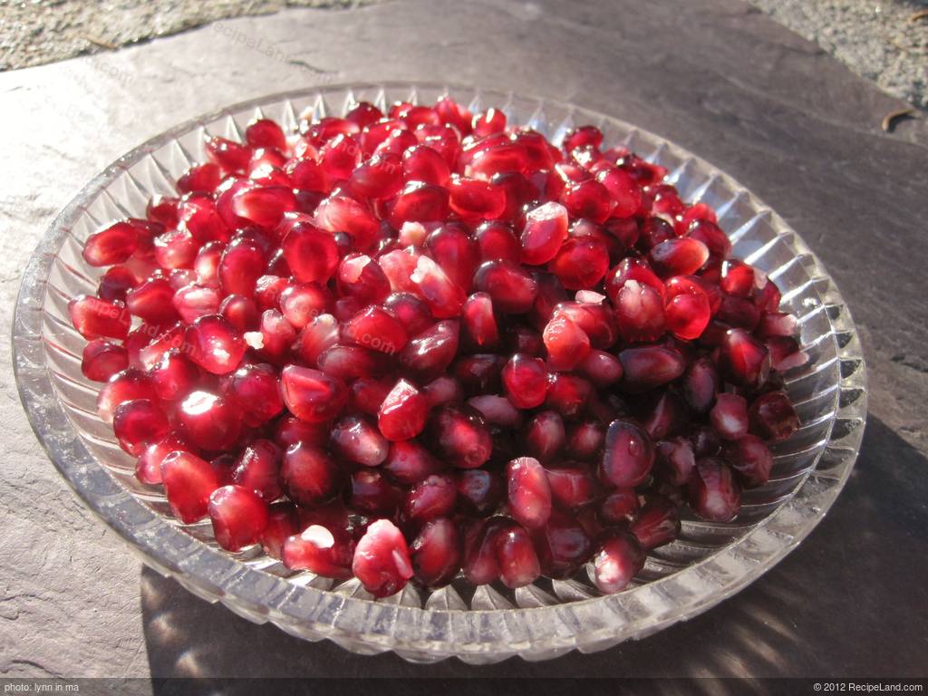 pomegranate-seeds-recipe-recipeland