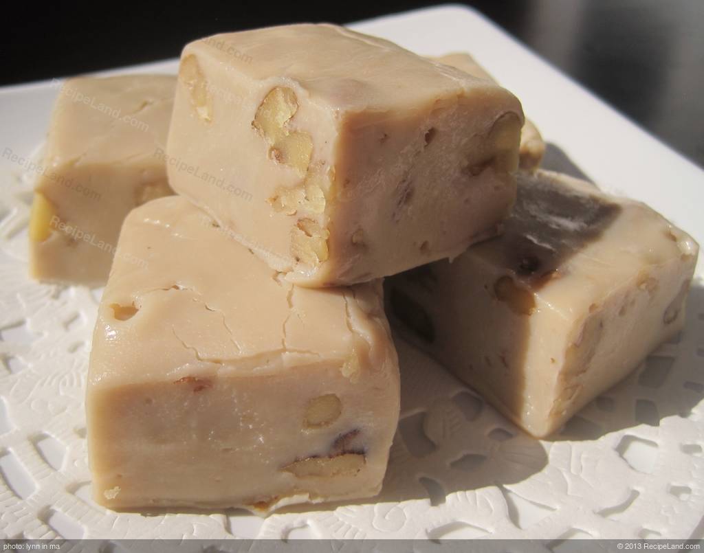 This homemade maple fudge recipe with walnuts is made without condensed