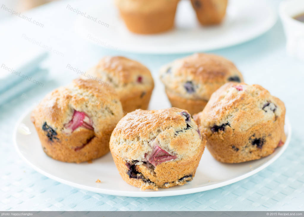 Rhubarb Blueberry Muffins Recipe
