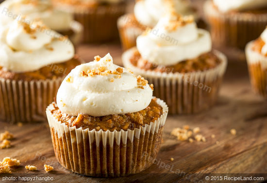 Low Fat Carrot Cake Muffins 107