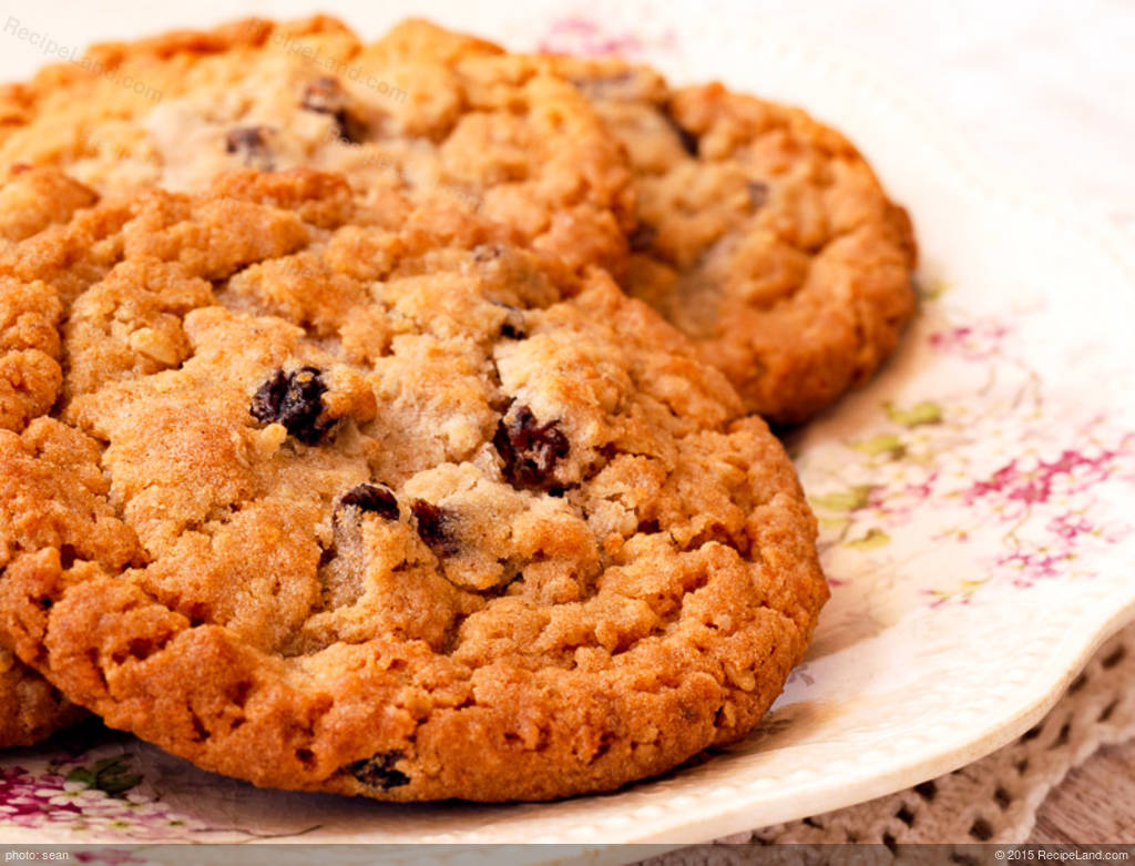 miranda kerr oatmeal raisin cookies recipe
