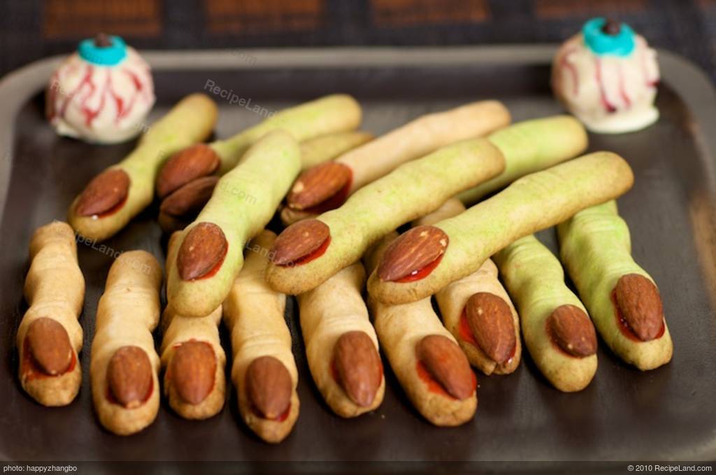 Halloween Spooky Witches Fingers Recipe