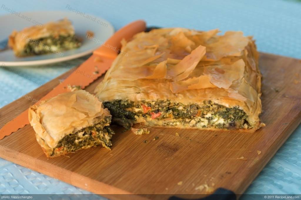 Greek Spinach Pie recipe | RecipeLand.com