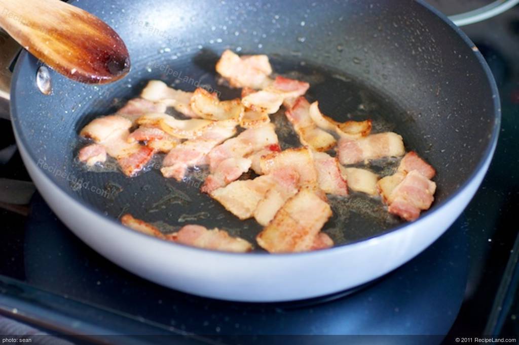 Green Beans and Bacon with Sautéed Mushrooms and Shallots Recipe Green Beans and Bacon with Sautéed Mushrooms and Shallots Recipe