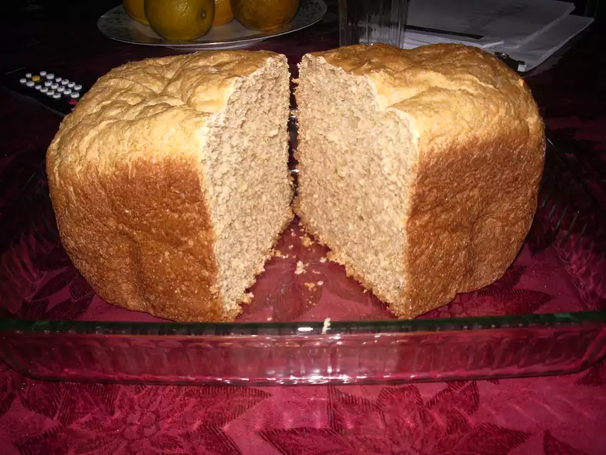 Lime and Coconut Milk Bread (Bread Machine)