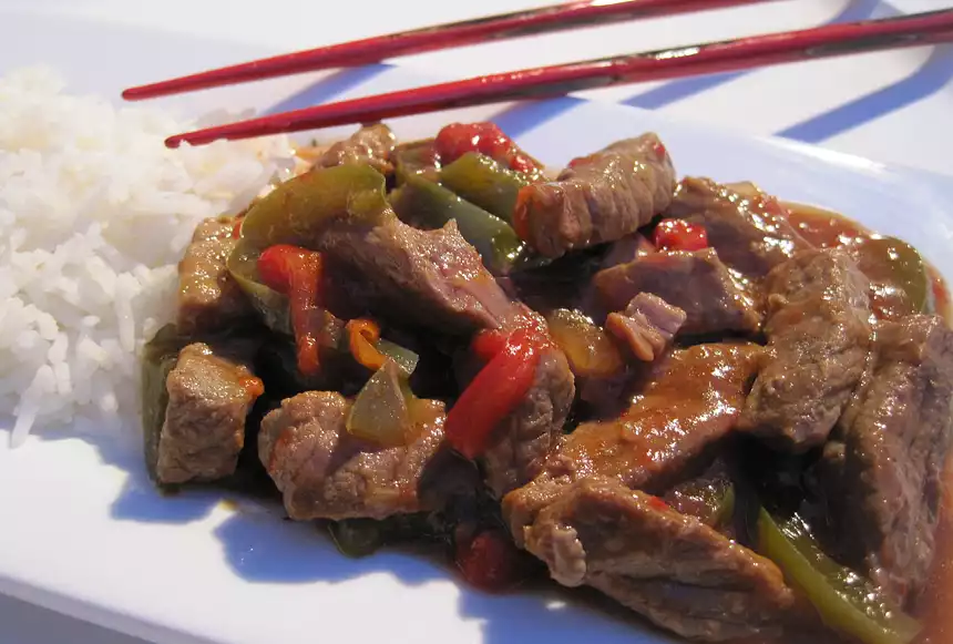 Slow-Cooked Pepper Steak