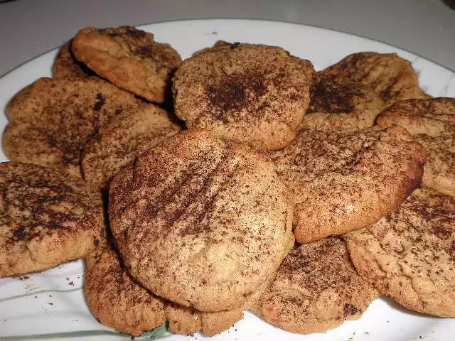 Tom's Chewy Peanut Butter Cookies