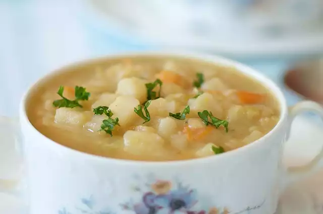 Crockpot Homemade Potato Soup