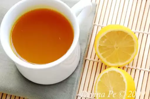 Turmeric, Ginger and Lemon Tonic Tea