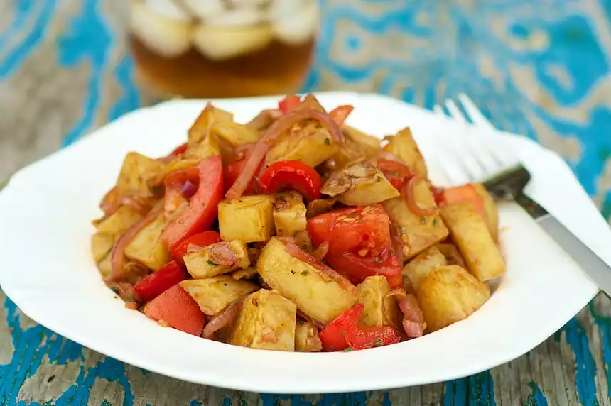 Garlicky Roasted Potato and Bell Pepper Salad