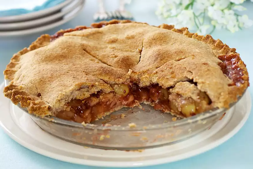 Apple Grape Berry Pie