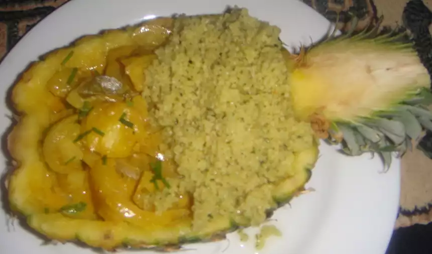 Sri Lanka Annasi (Pineapple Curry)