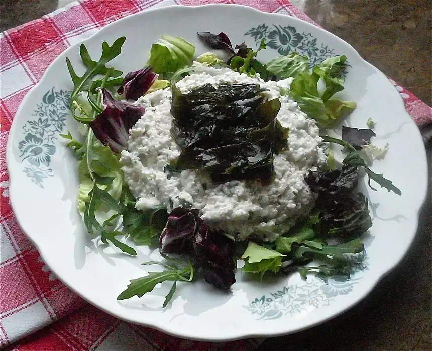 Cottage Cheese with Seaweed