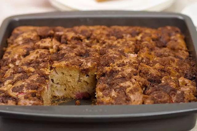 Lunar Rhubarb Cake