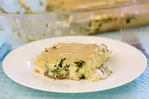 Cheesy Spinach and Mushroom Lasagna