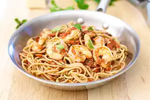 Saucy Shrimp and Pasta