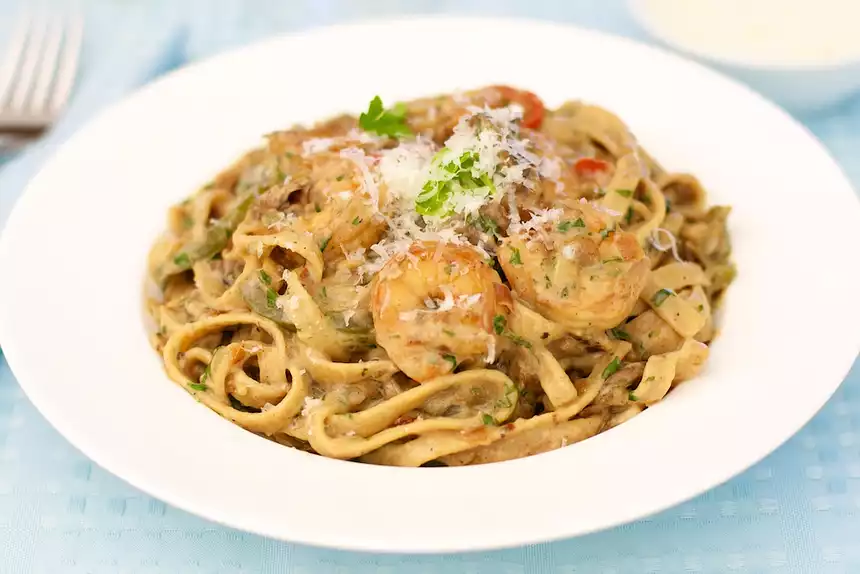 Fettuccine with Shrimp And Cream Sauce