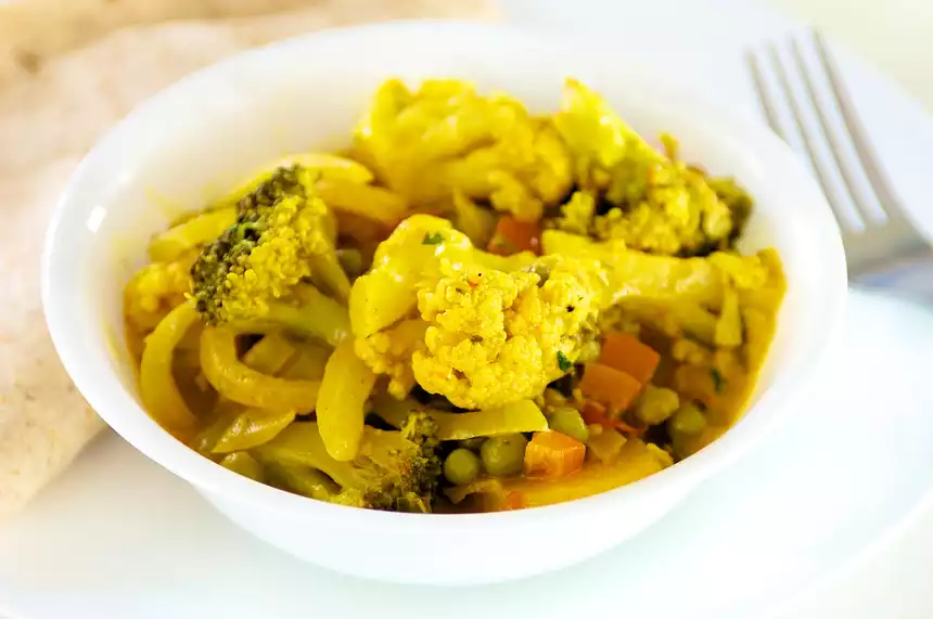 Steamed Vegetable Curry with Sauce