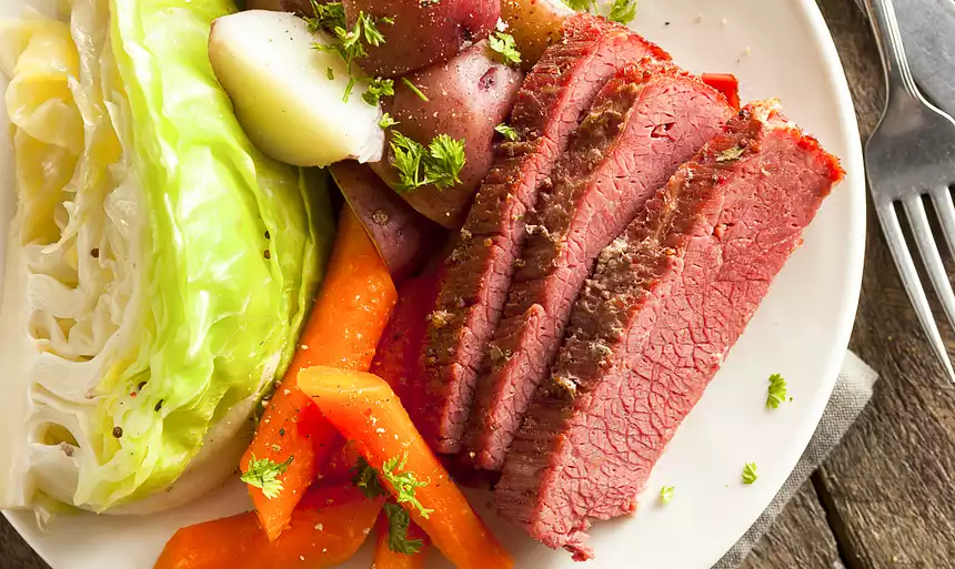 Easy Crockpot Corned Beef and Cabbage