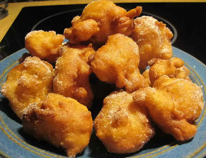 Easy Apple Fritters