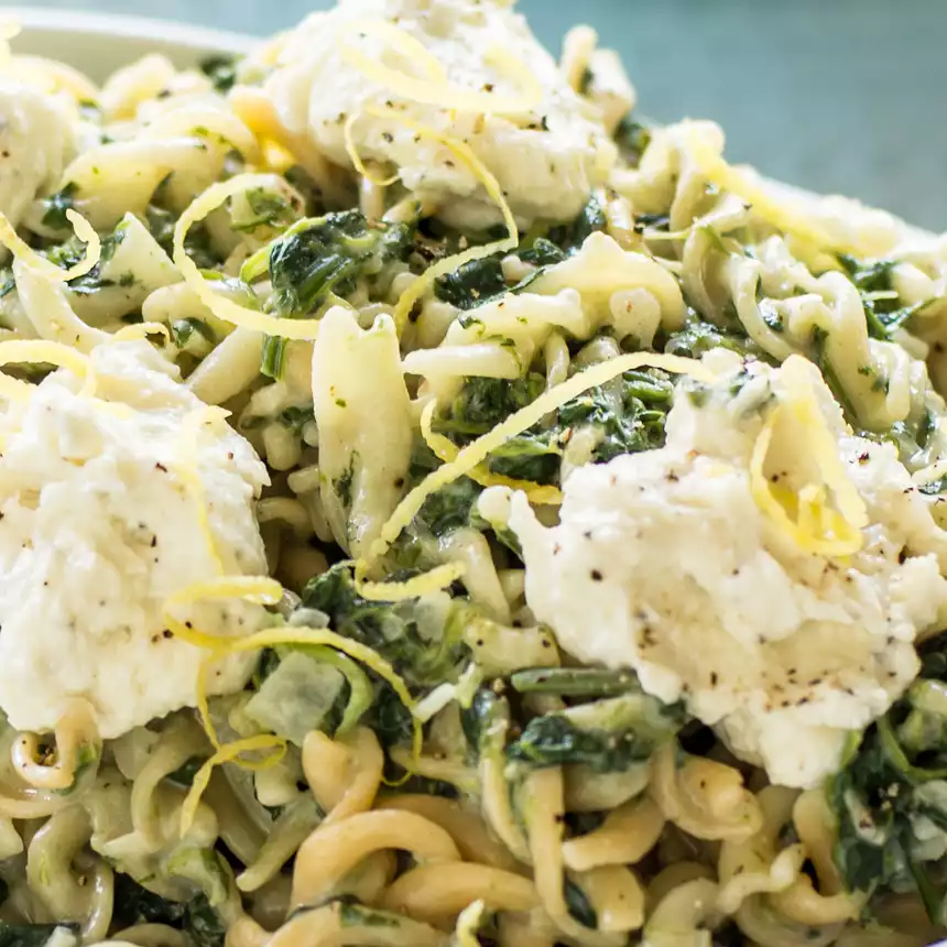 Fusilli (or Rotini) with Ricotta and Spinach