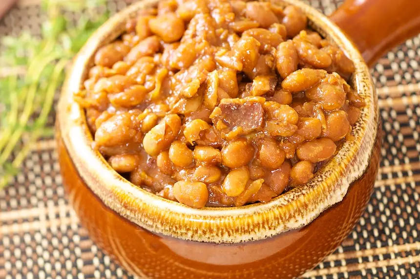 Crock Pot Baked Beans