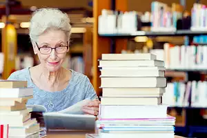 A Lifetime of Reading Pays Off in Old Age