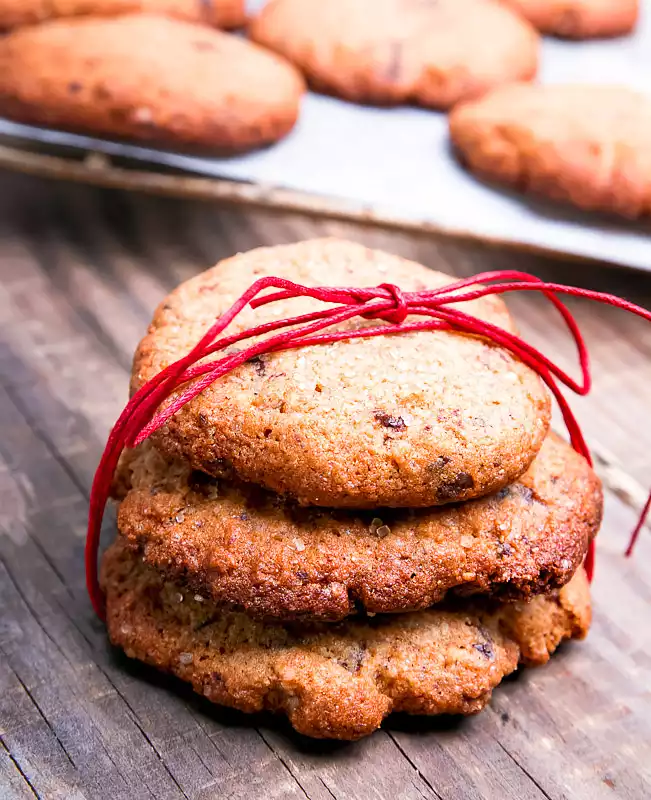 Whole Wheat Oatmeal Chocolate Chip Cookies - the Best