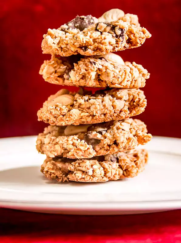 Oatmeal Chocolate Chip and Nut Cookies