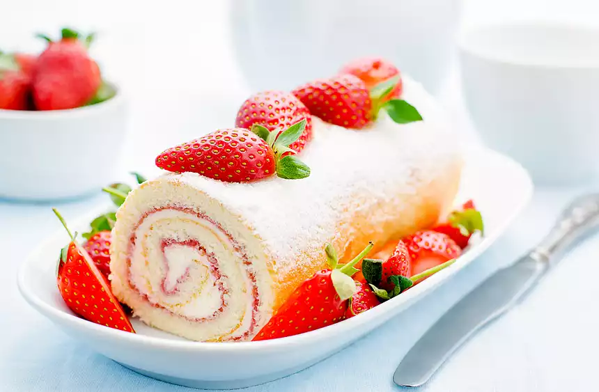 Lemon Strawberry Cake Roll