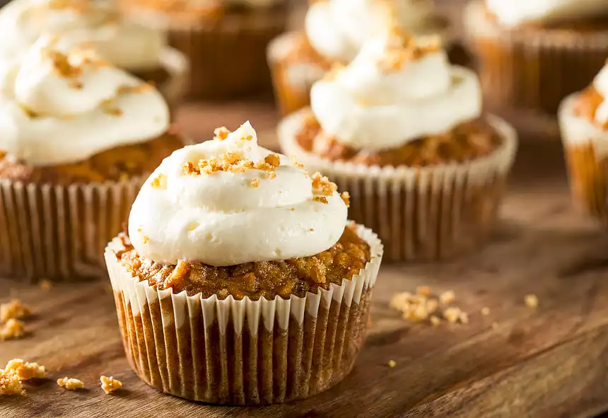 Low Fat Carrot Cake Muffins