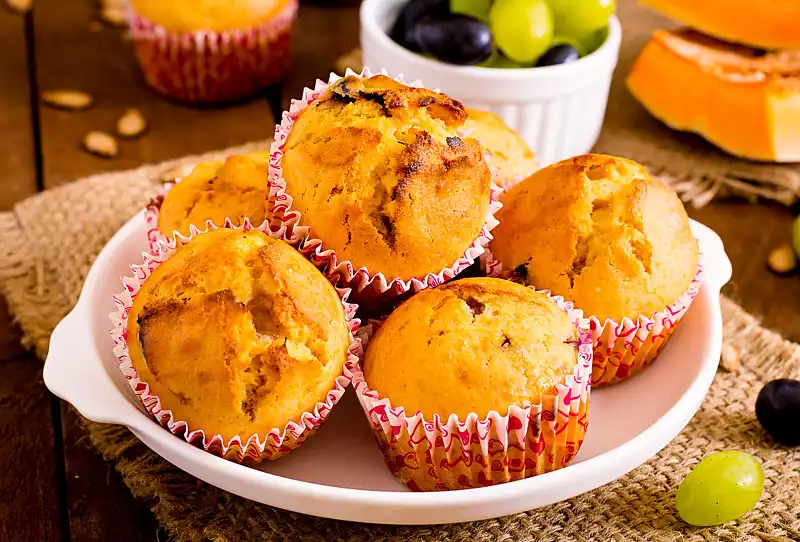 Mom's Spice Pumpkin Muffins