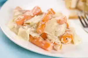 Baby Carrots and Onions in Cream (Irish)