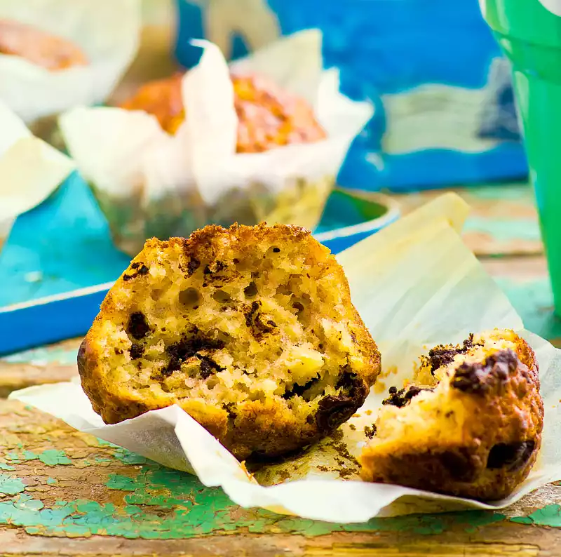 Linda's Banana Chocolate Chip Muffins