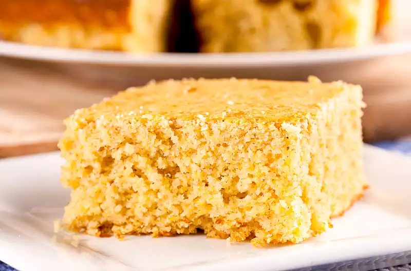 Basic Whole Grain Cornbread