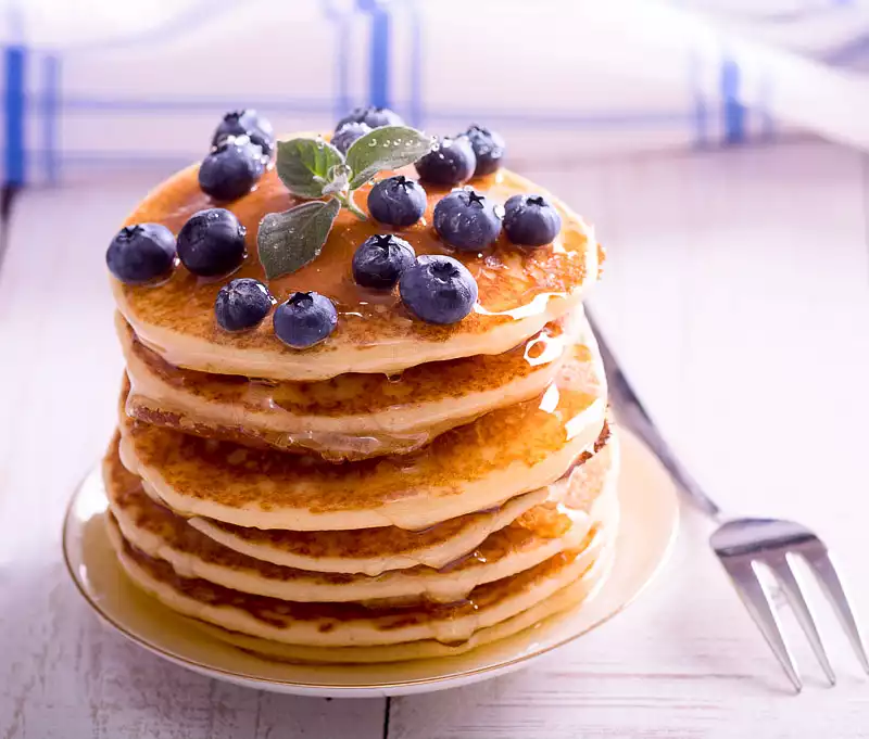 Buttermilk Whole Grain Pancakes