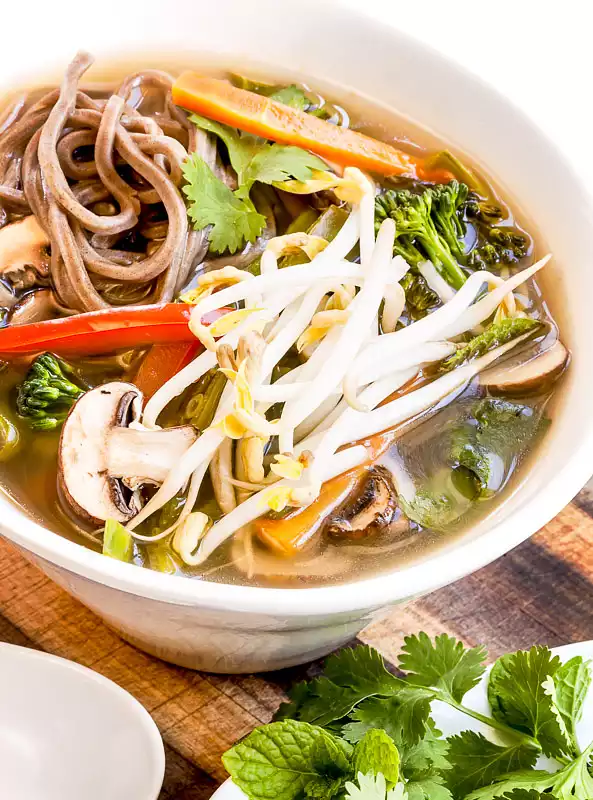 Hot and Sour Mushroom Soba Soup