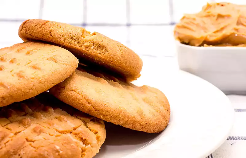 Granny's Old Fashioned Peanut Butter Cookies