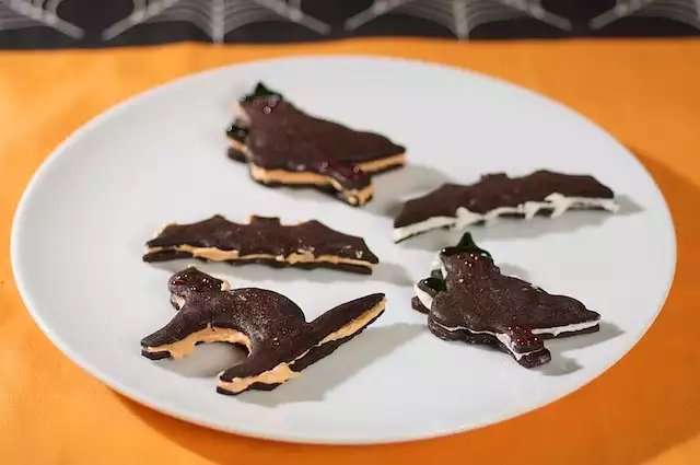 Halloween Oreo Cookies