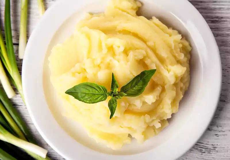 Mashed Potatoes with Garlic