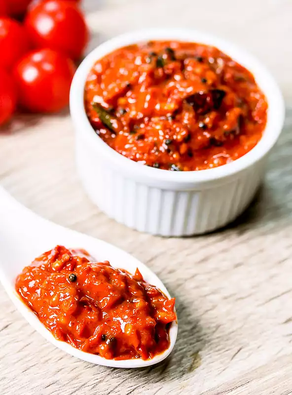 Minty Apple Tomato Chutney