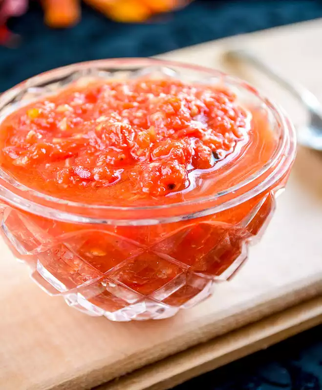Hot and Spicy Tomato Salsa