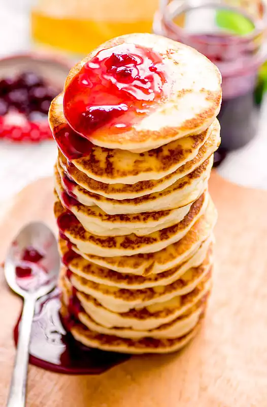 Mini Pancakes with Berry Sauce