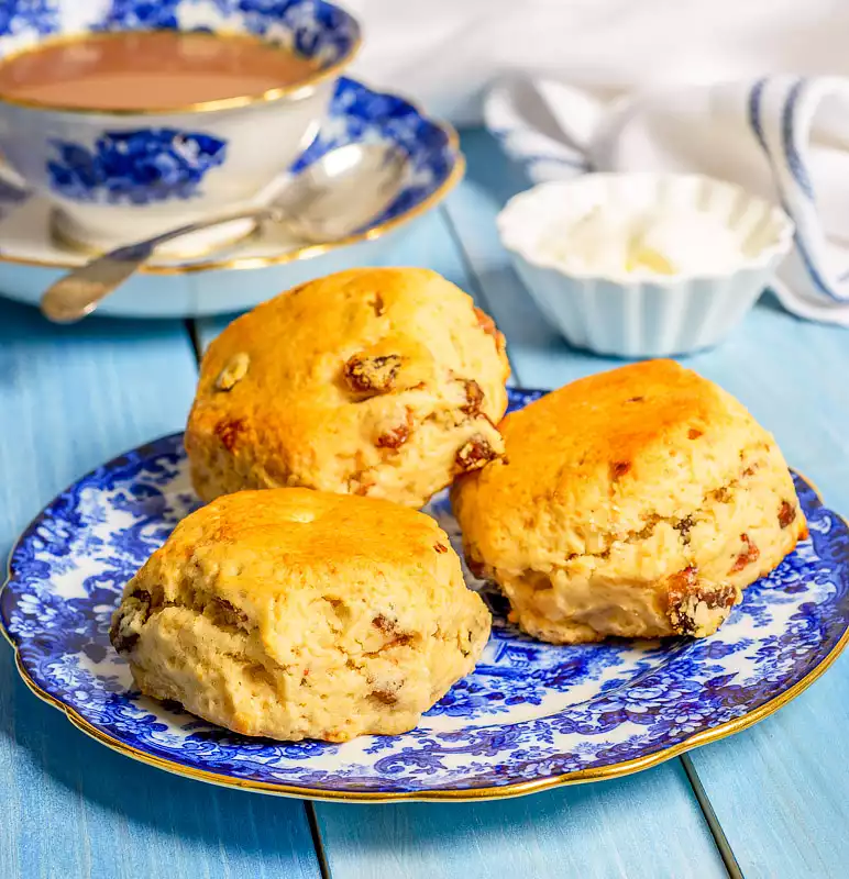 Oliver's Cornmeal Tea Biscuits