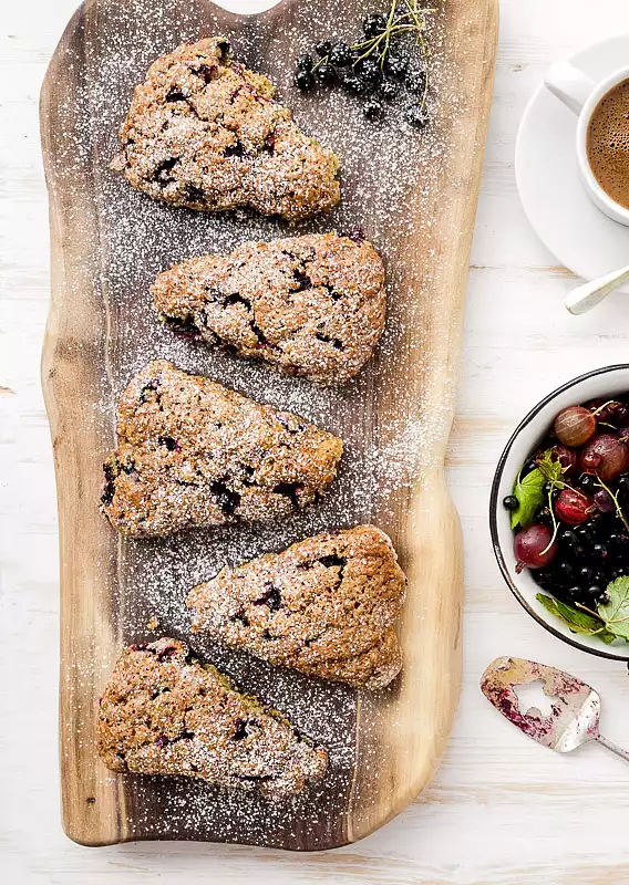 Apple and Black Currant Scones