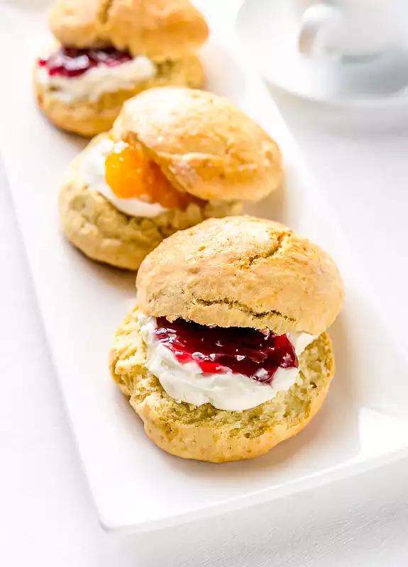Old Fashioned Scones