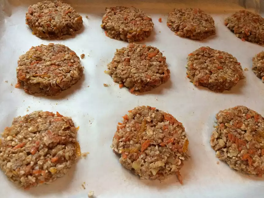Delicious Carrot Cake Cookies (Vegan and Gluten-Free)