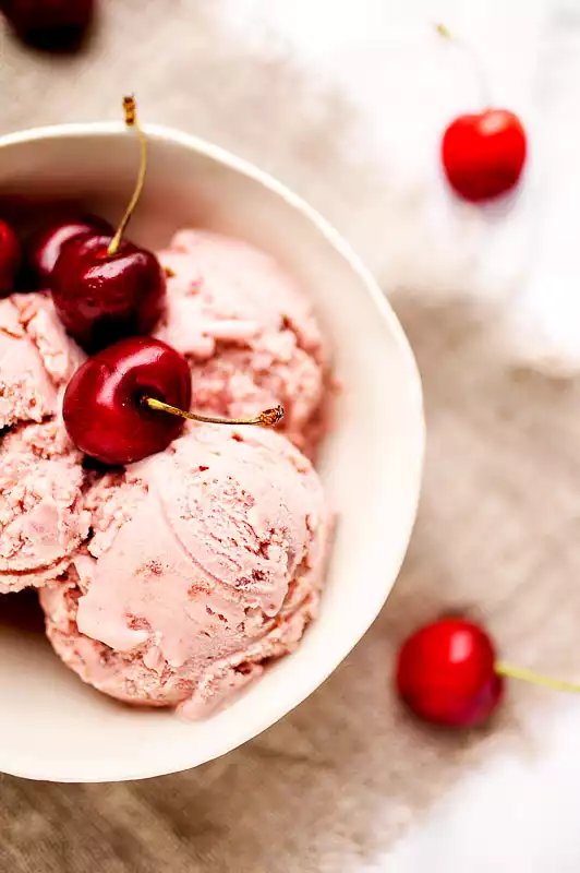 Cherry Cheesecake Ice Cream *