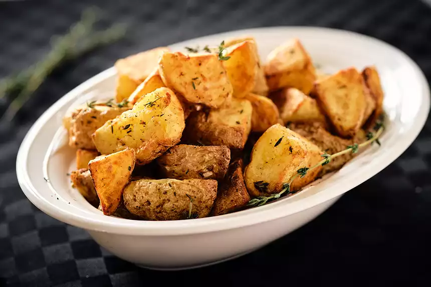 Air-fryer Crispy Thyme Roasted Potatoes